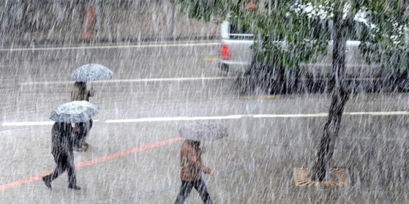 Meteoroloji&#039;den Kuvvetli Kar Yağışı Ve Fırtına Uyarısı