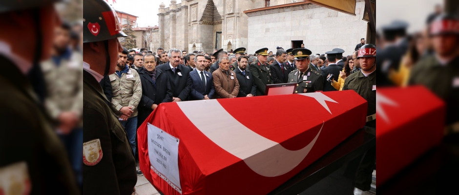 Şehit Mustafa Ergen&#039;i son yolculuğuna uğurlandık