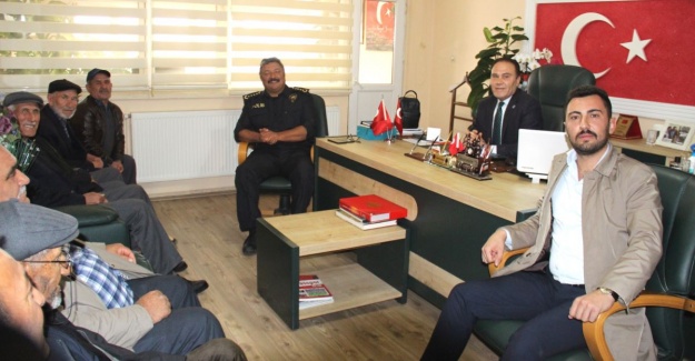 Emniyet müdüründen şehit aileleri derneğine ziyaret