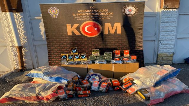 3 Ayrı işyerinde 80 kilo kaçak çay yakalandı