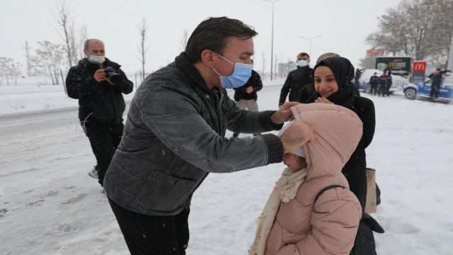 Yolda kalanlara sıcak dokunuş