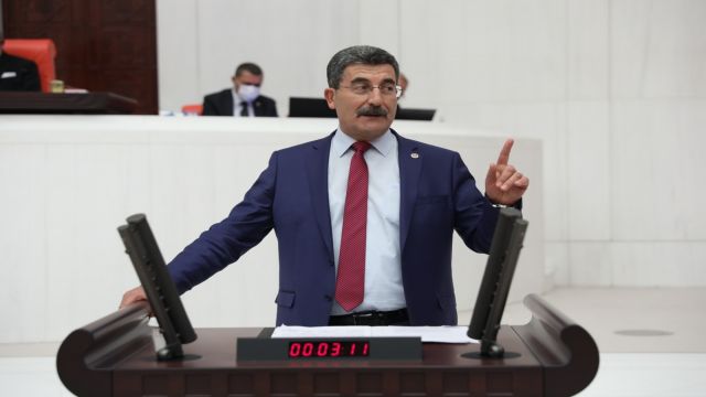 Asgari ücretlinin maaş zamları bir günde eridi