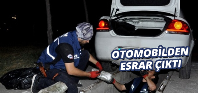 Otomobilden Esrar Çıktı