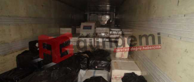 Aksaray&#39;da Tırdan 270 Bin Paket Kaçak Sigara Ele Geçirildi