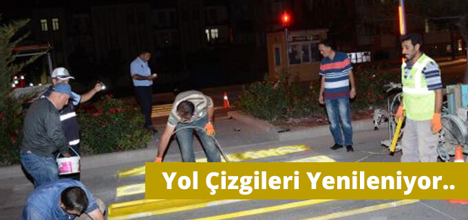 Yol Çizgileri Yenileniyor